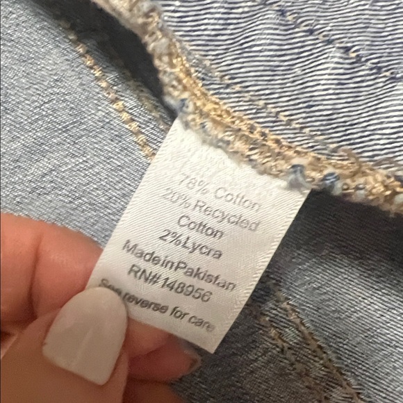 Denim Jacket Light Wash Distressed - Picture 8 of 12